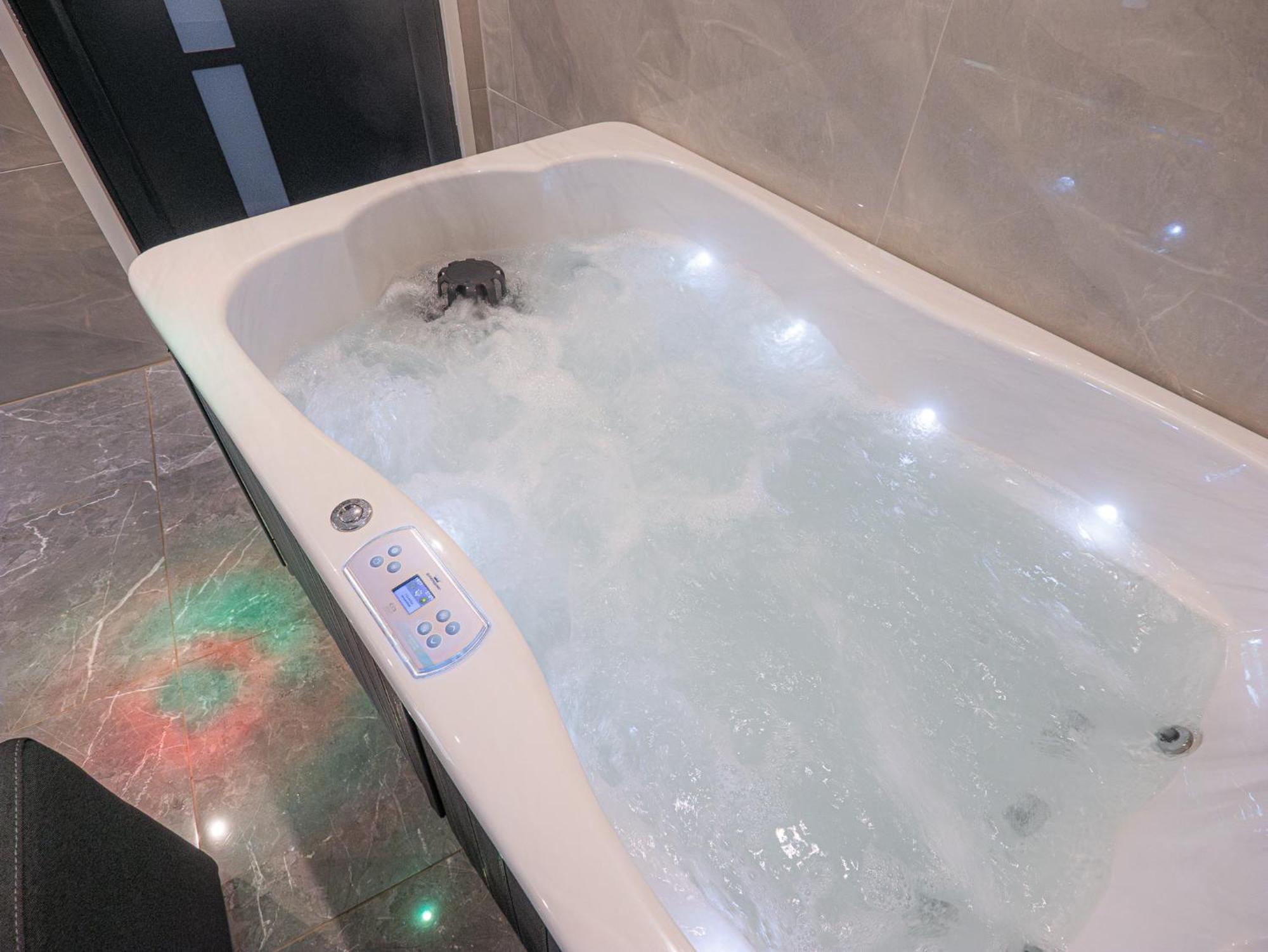 Le Lovely - & Jacuzzi Apartment Manosque
